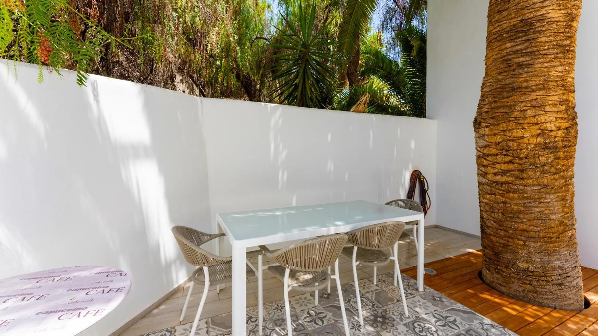 Gs Luxury Villa With Stunning Views And A Solarium In Arona
